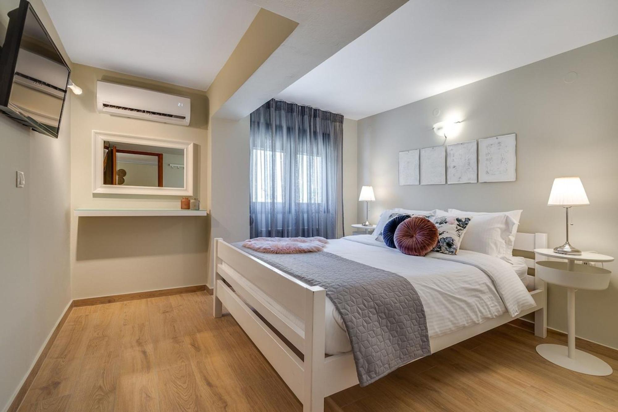Villa Ampelaki - Premium Villa With Heated Pool Kunupidianá Kültér fotó